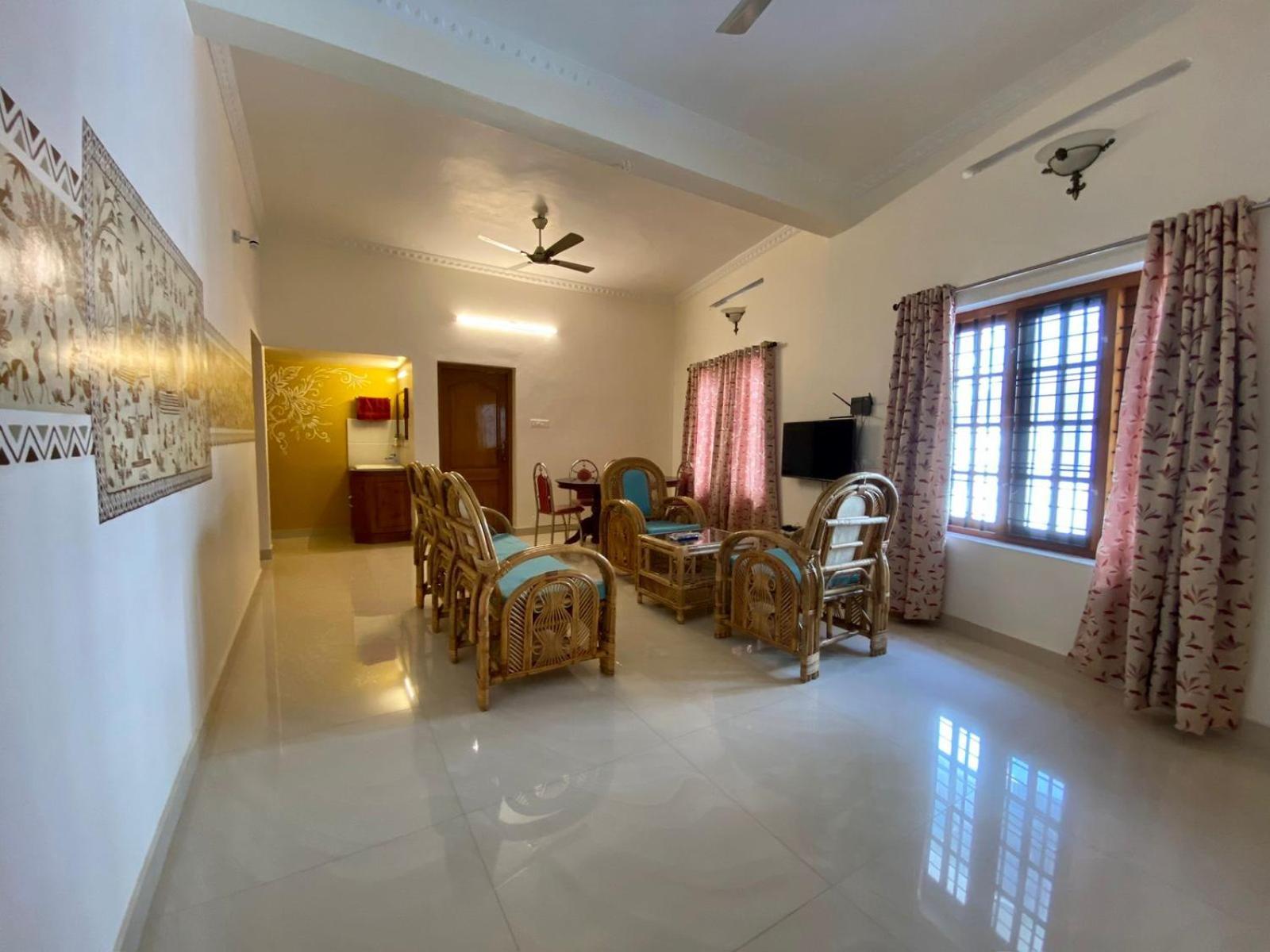 Sree Padmanabha Heritage Trivandrum Apartment Thiruvananthapuram Bagian luar foto